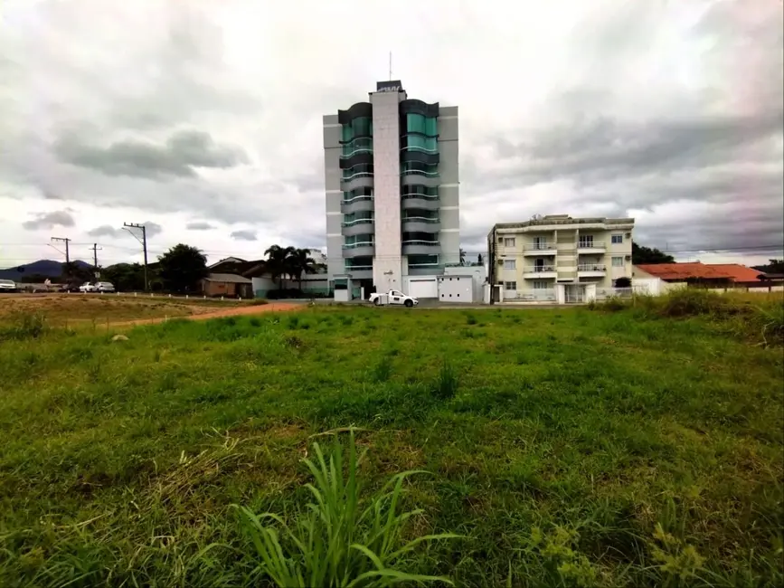 Foto 1 de Terreno / Lote à venda, 648m2 em Timbo - SC