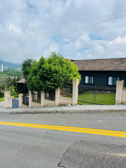 Foto 1 de Casa com 3 quartos à venda, 798m2 em Pomerode - SC
