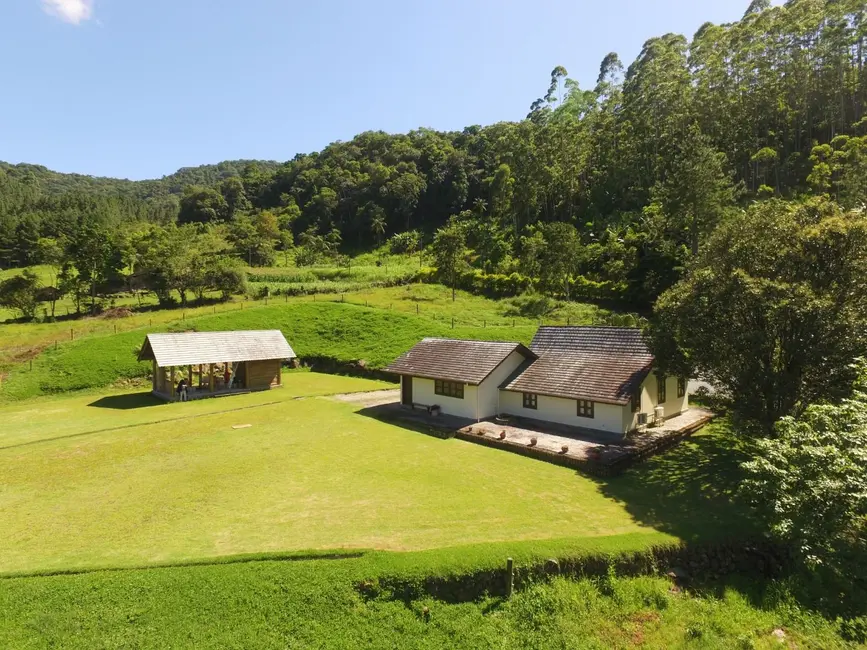 Sítio / Rancho com 3 quartos à venda, 157486m2 em Pomerode - SC - imagem 5 Foto 5 de Sítio / Rancho com 3 quartos à venda, 157486m2 em Pomerode - SC