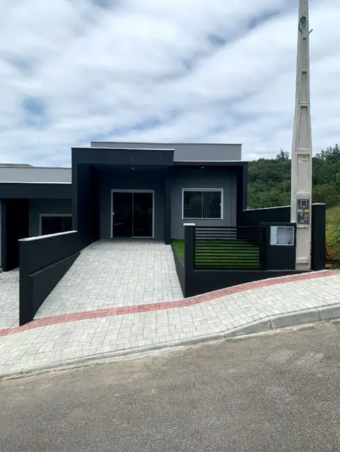 Foto 18 de Casa com 2 quartos para alugar, 145m2 em Centro, Pomerode - SC