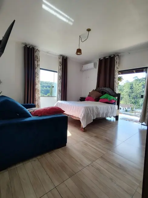 Casa com 3 quartos à venda, 400m2 em Pomerode - SC - imagem 6 Foto 6 de Casa com 3 quartos à venda, 400m2 em Pomerode - SC