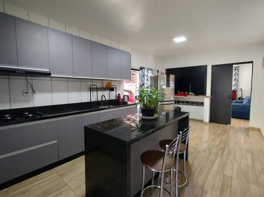 Foto 1 de Casa com 3 quartos à venda, 400m2 em Pomerode - SC