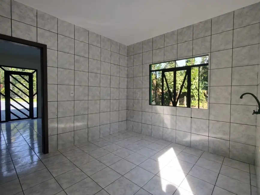 Casa com 3 quartos à venda, 2723m2 em Centro, Pomerode - SC - imagem 6 Foto 6 de Casa com 3 quartos à venda, 2723m2 em Centro, Pomerode - SC