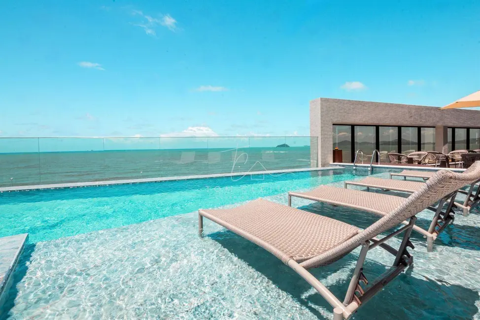 Foto 9 de Apartamento com 4 quartos à venda, 145m2 em Balneario Picarras - SC