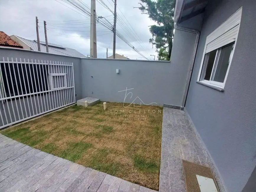 Foto 2 de Casa com 3 quartos à venda, 185m2 em Balneario Picarras - SC