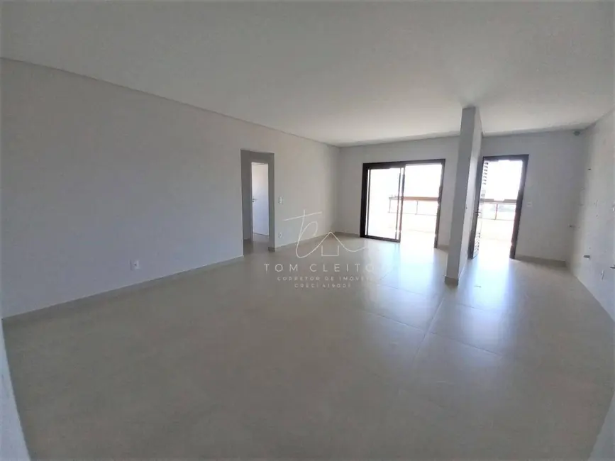 Foto 2 de Apartamento com 3 quartos à venda, 104m2 em Gravatá, Navegantes - SC