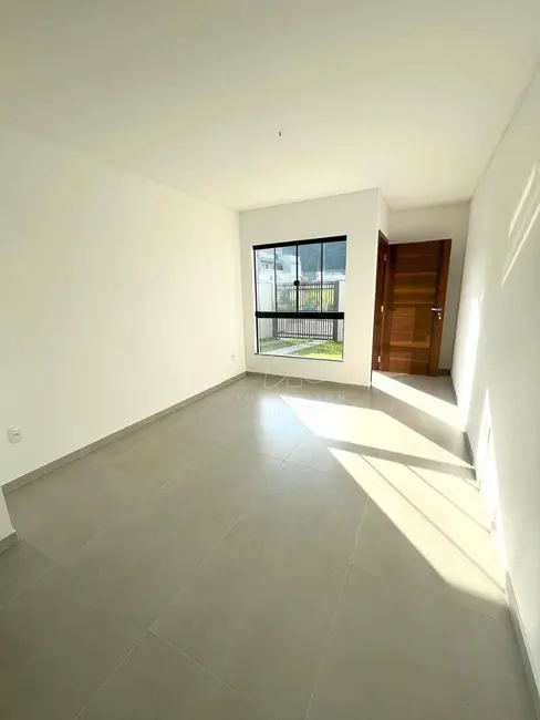 Foto 5 de Sobrado com 3 quartos à venda, 158m2 em Centro, Gaspar - SC