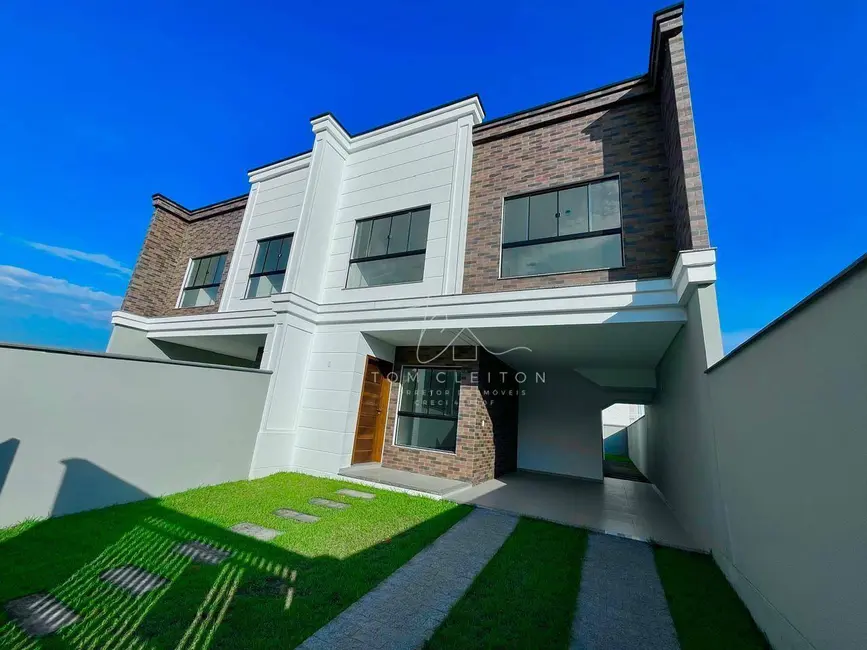 Foto 2 de Sobrado com 3 quartos à venda, 158m2 em Centro, Gaspar - SC