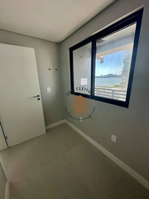 Foto 7 de Apartamento com 3 quartos à venda, 200m2 em Centro, Balneario Picarras - SC