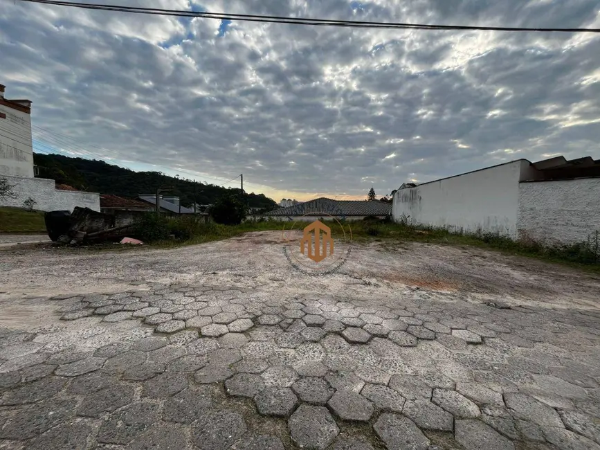 Foto 2 de Terreno / Lote à venda, 300m2 em Gasparinho, Gaspar - SC