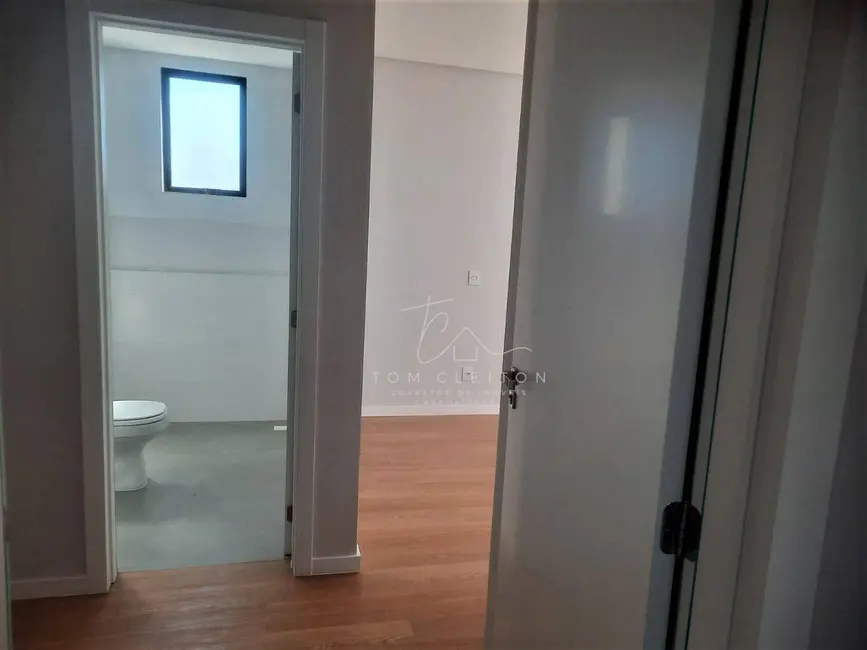 Foto 4 de Apartamento com 3 quartos à venda, 129m2 em Centro, Balneario Picarras - SC