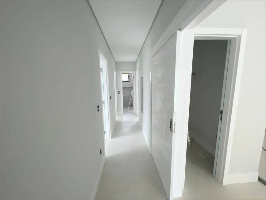 Apartamento com 4 quartos à venda, 256m2 em Centro, Balneario Camboriu - SC - imagem 6 Foto 6 de Apartamento com 4 quartos à venda, 256m2 em Centro, Balneario Camboriu - SC