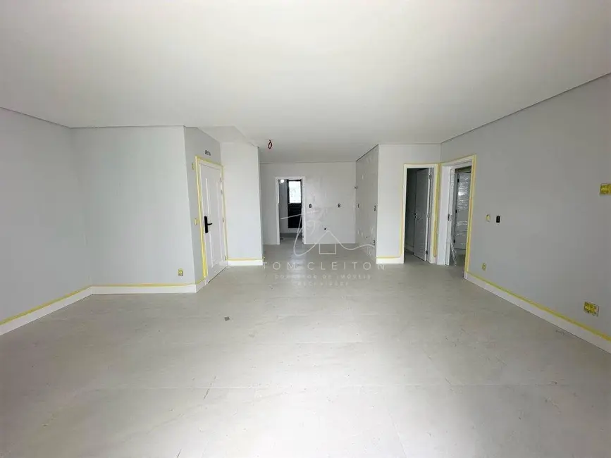 Foto 2 de Apartamento com 4 quartos à venda, 256m2 em Centro, Balneario Camboriu - SC