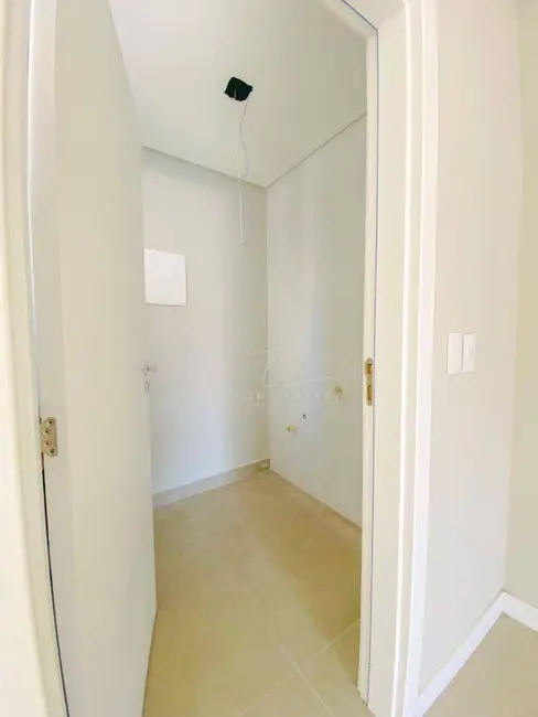 Foto 4 de Sobrado com 3 quartos à venda, 154m2 em Balneario Picarras - SC