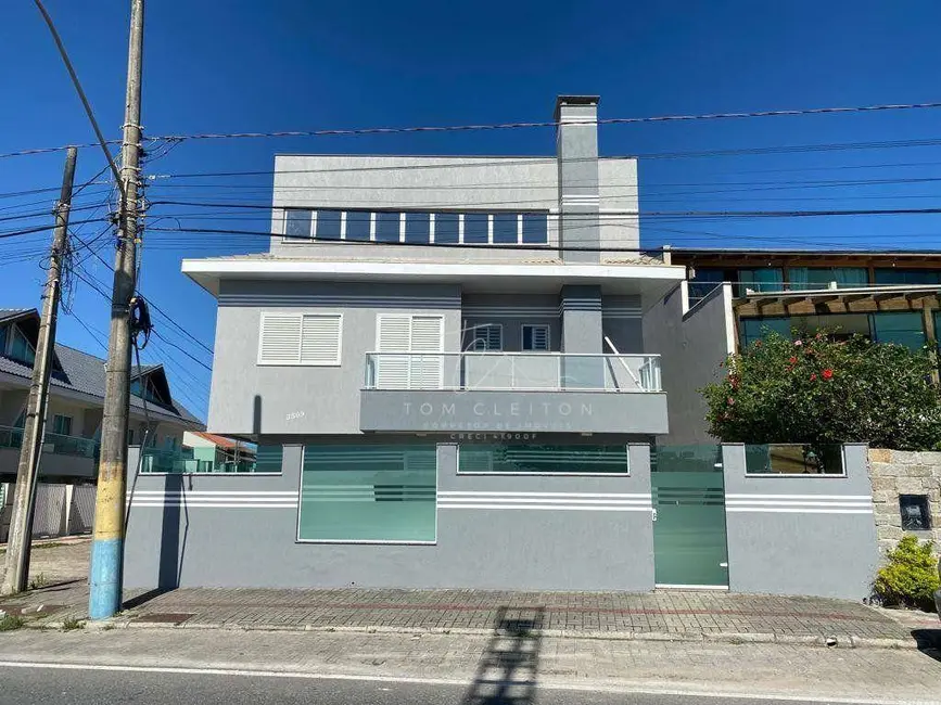 Foto 1 de Casa com 7 quartos à venda, 559m2 em Meia Praia, Navegantes - SC