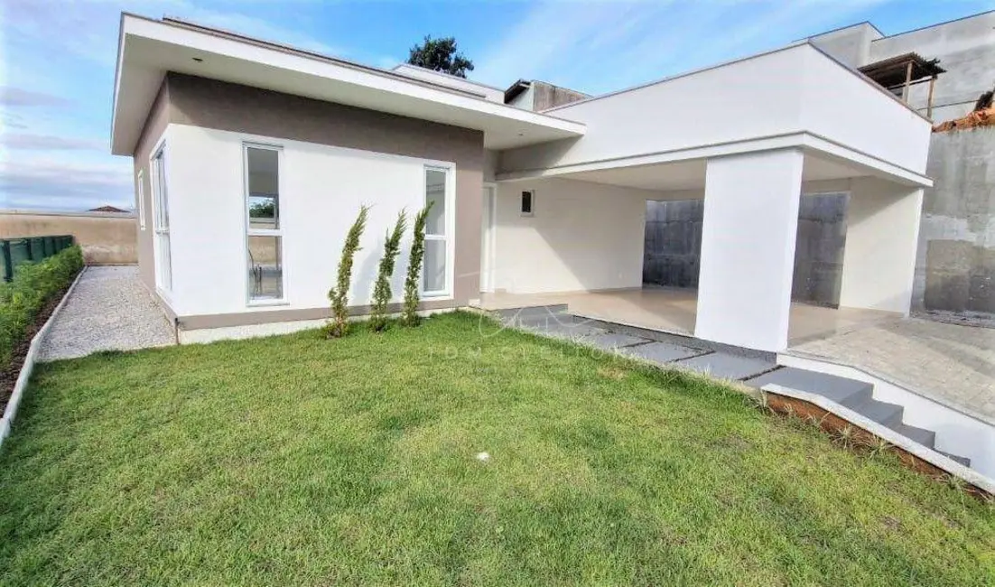 Casa com 3 quartos à venda, 360m2 em Margem Esquerda, Gaspar - SC - imagem 1 Foto 1 de Casa com 3 quartos à venda, 360m2 em Margem Esquerda, Gaspar - SC