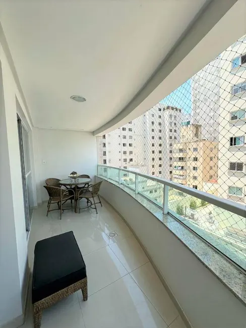 Apartamento com 3 quartos à venda, 120m2 em Centro, Balneario Camboriu - SC - imagem 4 Foto 4 de Apartamento com 3 quartos à venda, 120m2 em Centro, Balneario Camboriu - SC