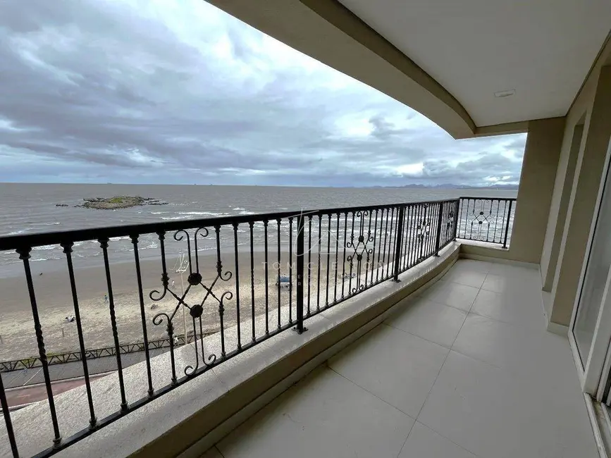 Foto 2 de Apartamento com 3 quartos à venda, 143m2 em Gravatá, Navegantes - SC