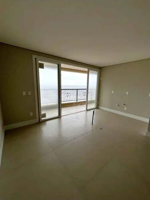 Foto 3 de Apartamento com 3 quartos à venda, 143m2 em Gravatá, Navegantes - SC