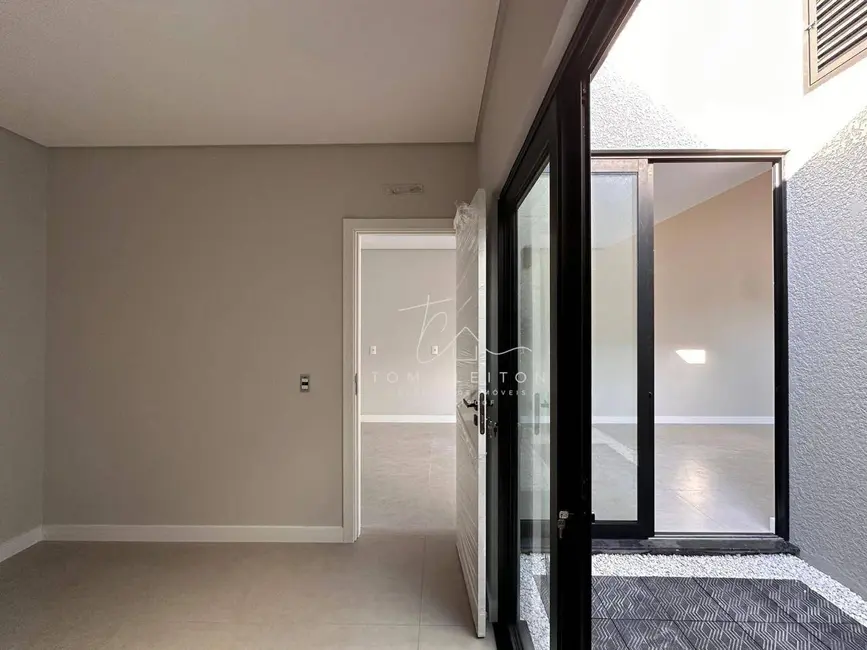 Foto 6 de Casa com 3 quartos à venda, 88m2 em Barra Velha - SC