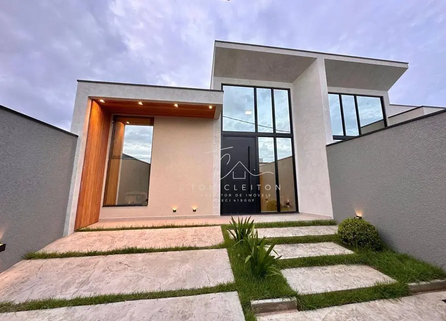 Foto 1 de Casa com 3 quartos à venda, 88m2 em Barra Velha - SC