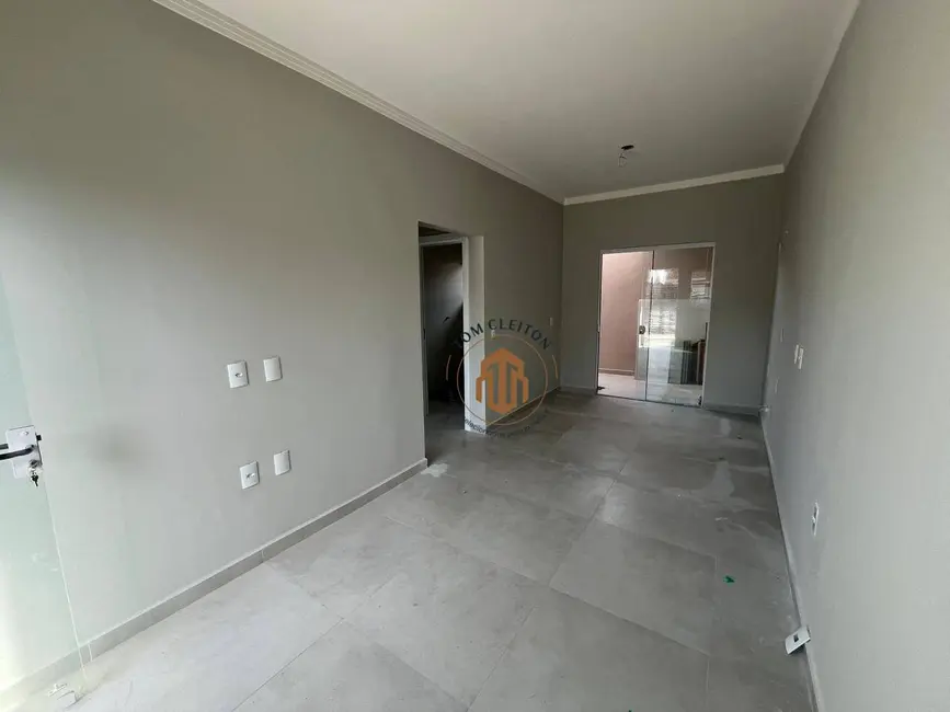 Foto 3 de Casa com 2 quartos à venda, 55m2 em Barra Velha - SC