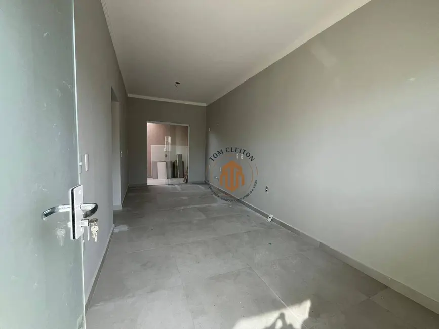 Foto 2 de Casa com 2 quartos à venda, 55m2 em Barra Velha - SC