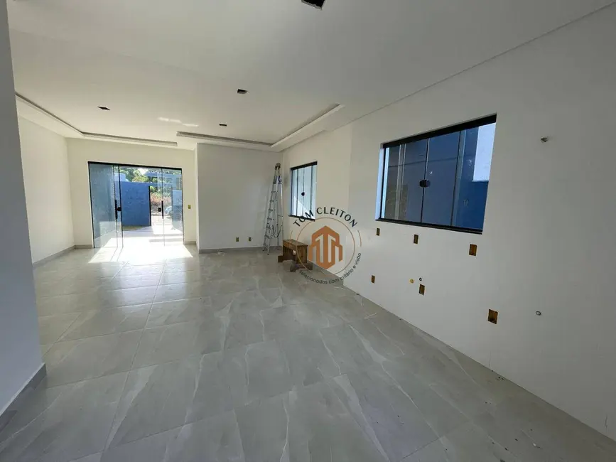 Foto 6 de Casa com 3 quartos à venda, 300m2 em Barra Velha - SC