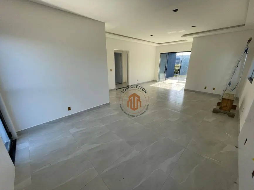 Foto 5 de Casa com 3 quartos à venda, 300m2 em Barra Velha - SC