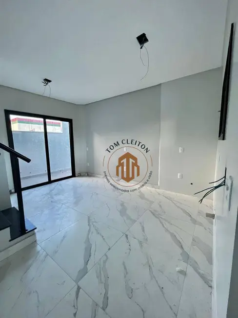 Foto 3 de Sobrado com 3 quartos à venda, 120m2 em Barra Velha - SC