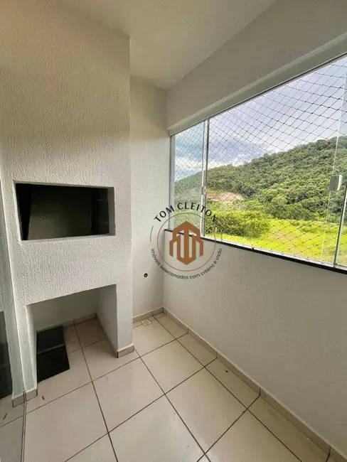 Foto 1 de Apartamento com 2 quartos à venda, 50m2 em Gasparinho, Gaspar - SC