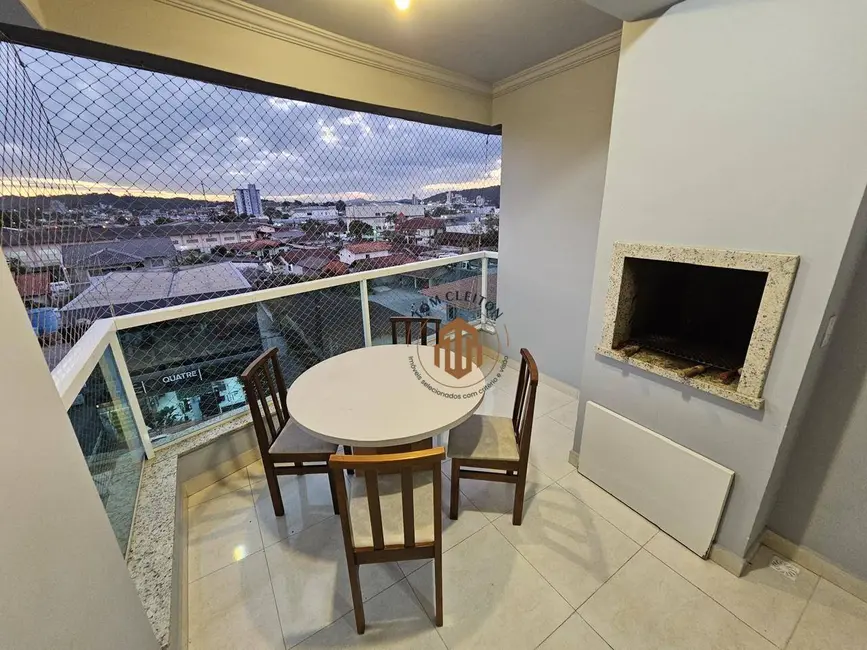 Foto 4 de Apartamento com 3 quartos à venda, 95m2 em Santa Terezinha, Gaspar - SC