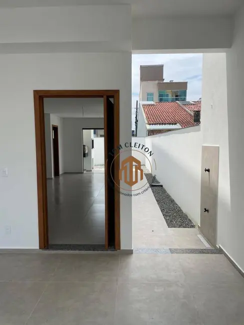 Foto 3 de Sobrado com 3 quartos à venda, 136m2 em Balneario Picarras - SC