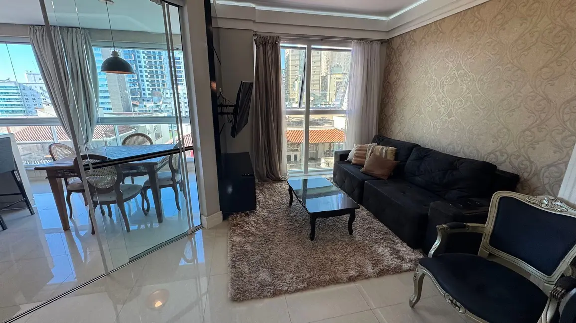 Foto 2 de Apartamento com 3 quartos à venda, 182m2 em Meia Praia, Itapema - SC