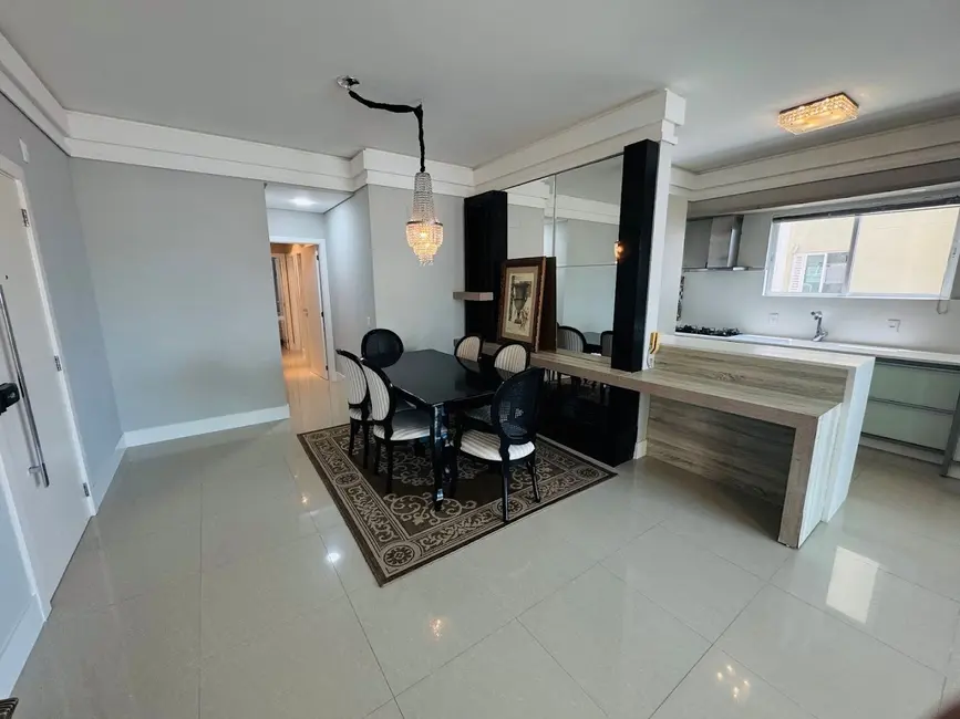 Apartamento com 3 quartos à venda, 182m2 em Meia Praia, Itapema - SC - imagem 3 Foto 3 de Apartamento com 3 quartos à venda, 182m2 em Meia Praia, Itapema - SC