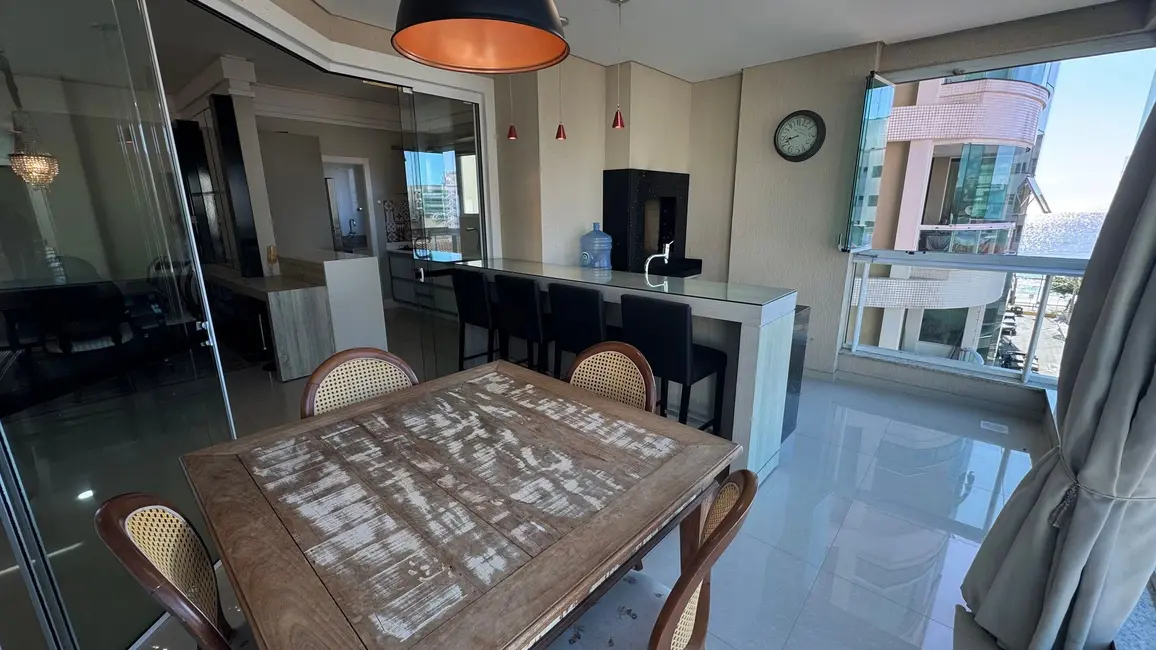 Foto 7 de Apartamento com 3 quartos à venda, 182m2 em Meia Praia, Itapema - SC