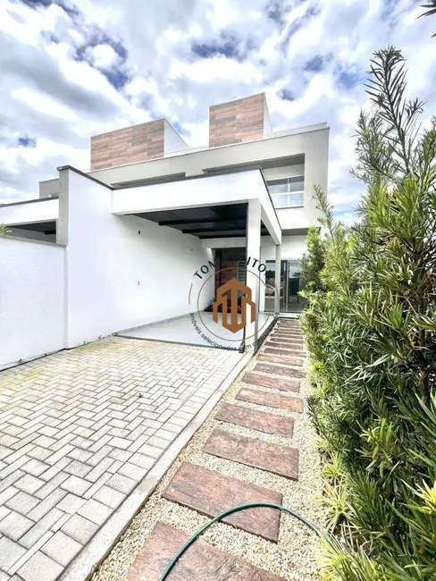 Foto 1 de Sobrado com 2 quartos à venda, 129m2 em Santa Terezinha, Gaspar - SC