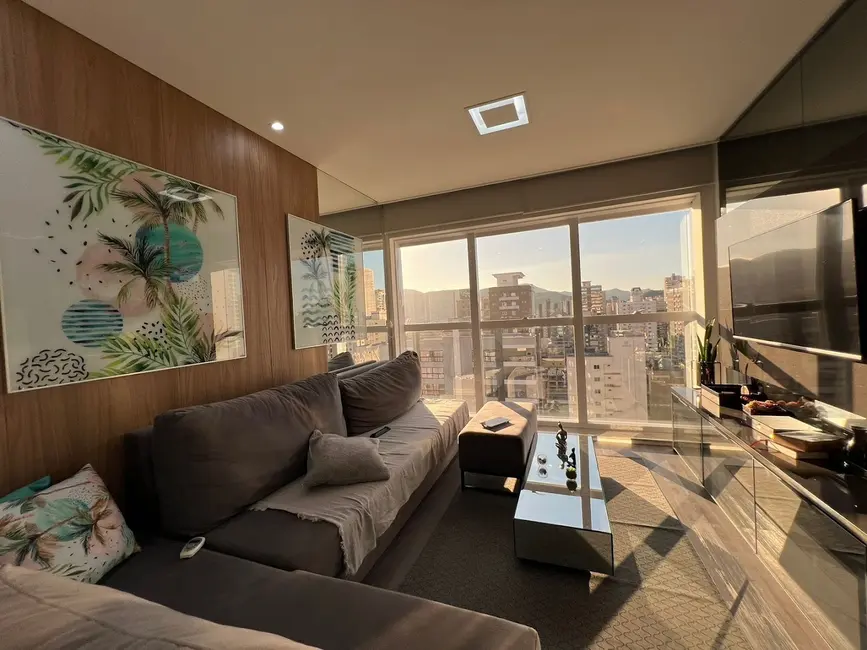 Foto 6 de Apartamento com 3 quartos à venda, 147m2 em Meia Praia, Itapema - SC