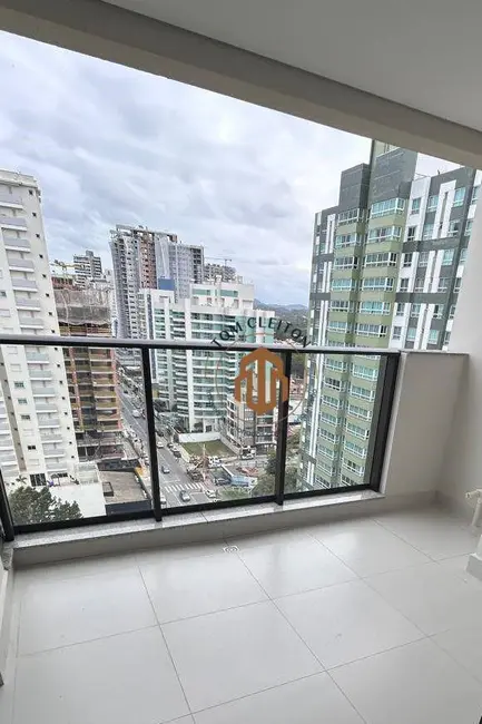 Foto 3 de Apartamento com 3 quartos à venda, 180m2 em Centro, Balneario Picarras - SC