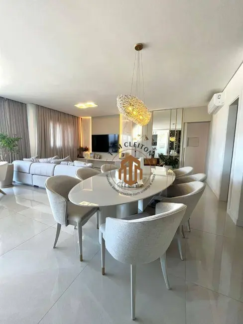 Foto 4 de Apartamento com 3 quartos à venda, 230m2 em Gaspar Grande, Gaspar - SC