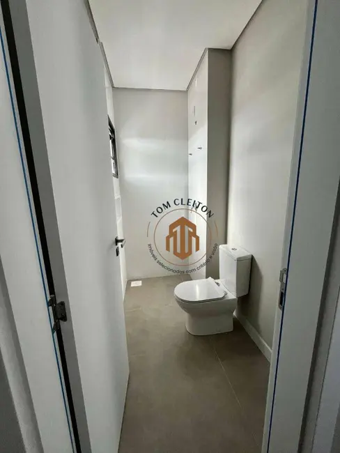 Apartamento com 3 quartos à venda, 101m2 em Centro, Balneario Picarras - SC - imagem 6 Foto 6 de Apartamento com 3 quartos à venda, 101m2 em Centro, Balneario Picarras - SC