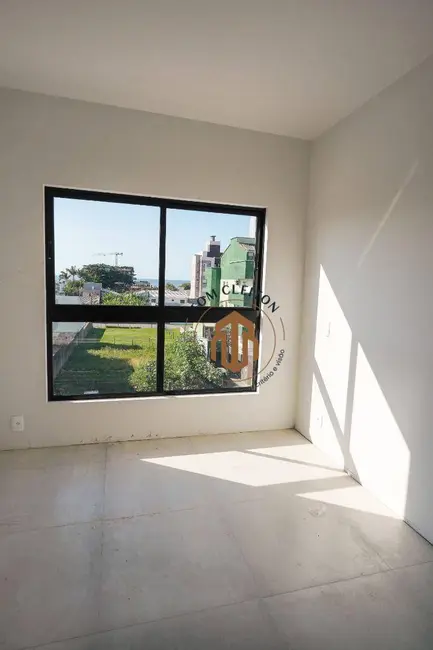Foto 9 de Apartamento com 3 quartos à venda, 76m2 em Penha - SC
