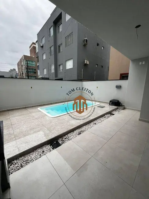 Sobrado com 3 quartos à venda, 113m2 em Barra Velha - SC - imagem 5 Foto 5 de Sobrado com 3 quartos à venda, 113m2 em Barra Velha - SC