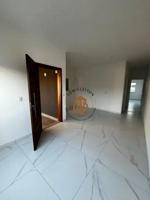 Foto 3 de Casa com 2 quartos à venda, 110m2 em Centro, Barra Velha - SC