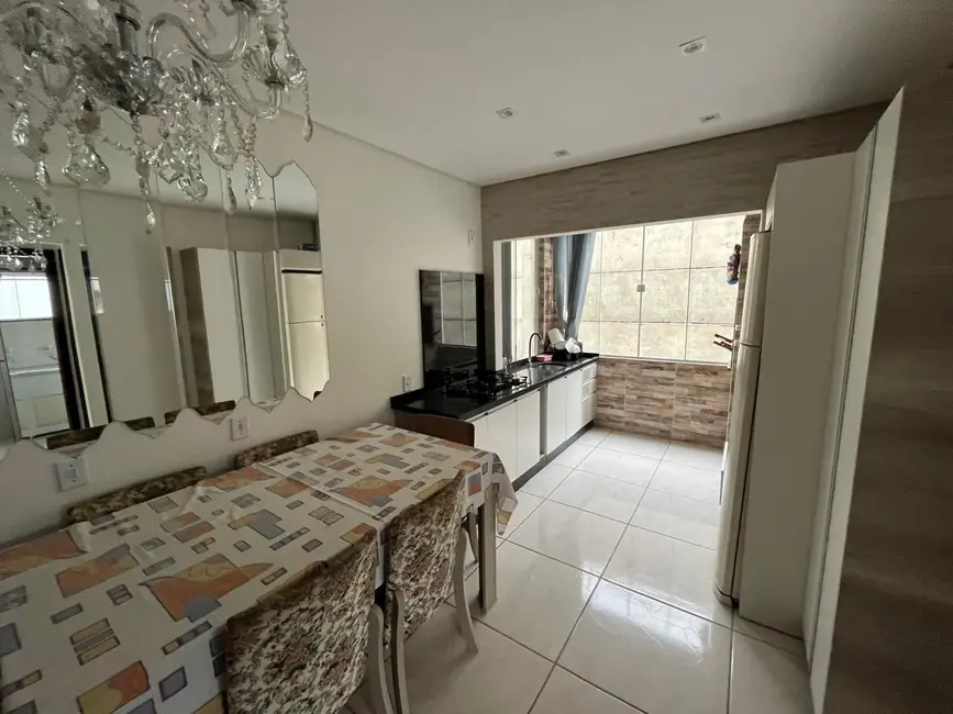 Foto 5 de Apartamento com 2 quartos à venda, 54m2 em Centro, Barra Velha - SC