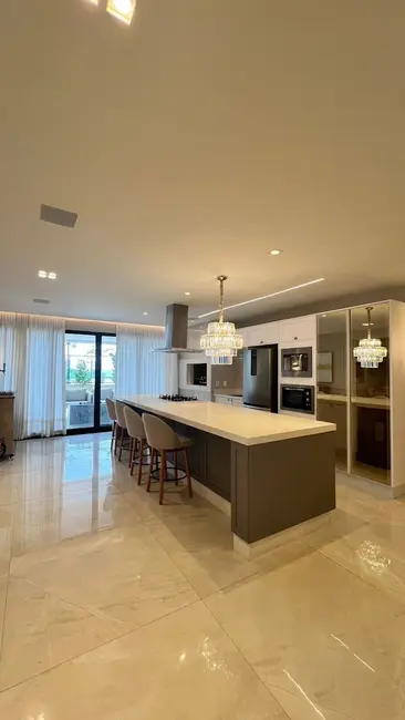 Foto 3 de Apartamento com 3 quartos à venda, 128m2 em Balneario Picarras - SC