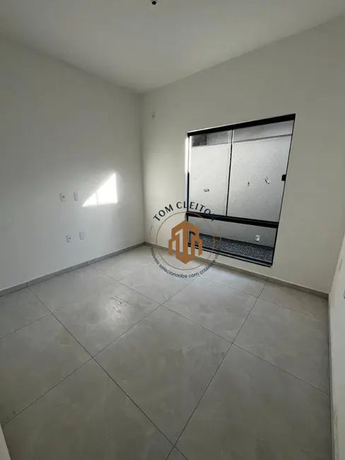 Casa com 2 quartos à venda, 50m2 em Barra Velha - SC - imagem 4 Foto 4 de Casa com 2 quartos à venda, 50m2 em Barra Velha - SC