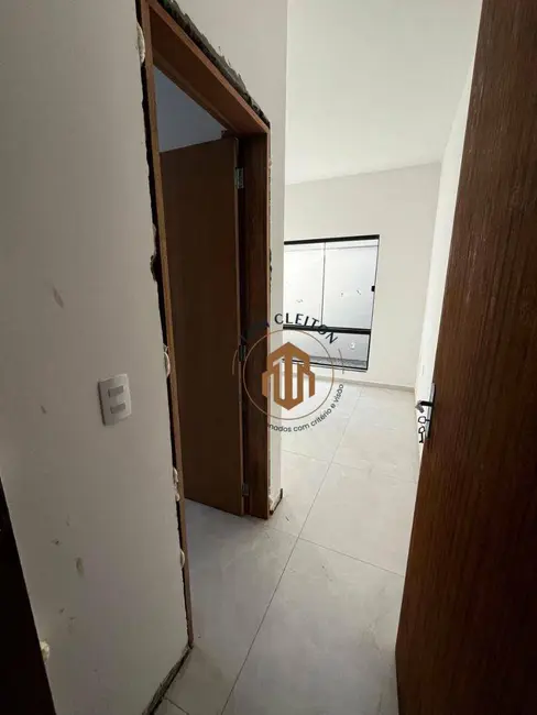 Casa com 2 quartos à venda, 50m2 em Barra Velha - SC - imagem 3 Foto 3 de Casa com 2 quartos à venda, 50m2 em Barra Velha - SC