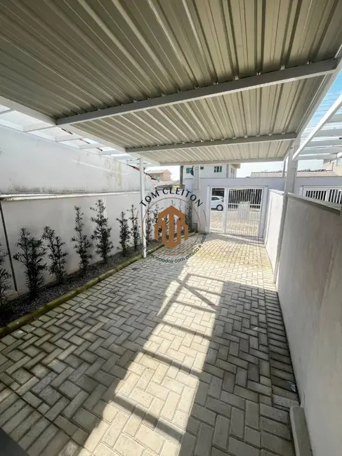 Foto 2 de Sobrado com 2 quartos à venda, 97m2 em Sete de Setembro, Gaspar - SC