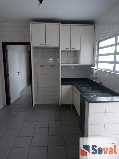 Sobrado com 3 quartos à venda, 277m2 em Ipiranga, São Paulo - SP - imagem 9 Foto 9 de Sobrado com 3 quartos à venda, 277m2 em Ipiranga, São Paulo - SP